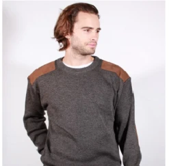 Aklanda 7415 Men's Crew Neck Pullover With Suede Patches
